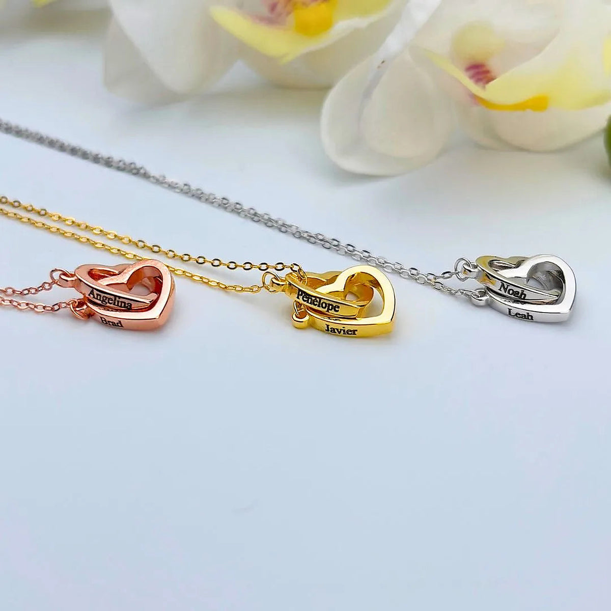 Milona Lycka – Personligt halsband med rosbox – bild 3